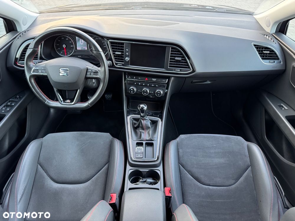 Seat Leon Sportstourer 1.4 TSI FR S&S - 18