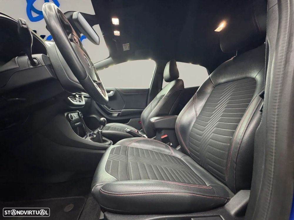Ford Puma 1.0 EcoBoost MHEV ST-Line X - 17