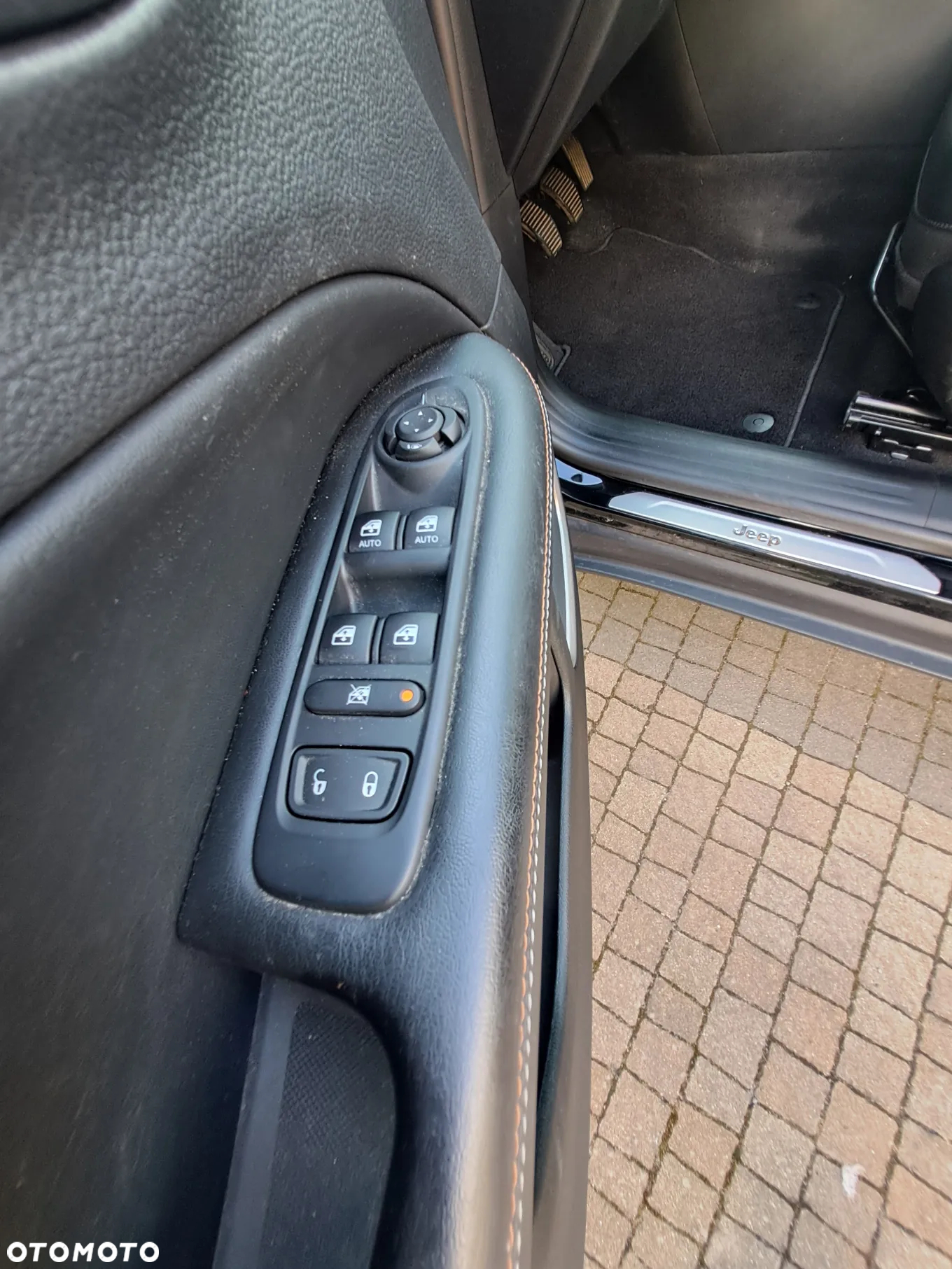 Jeep Compass 1.4 TMair Longitude FWD S&S - 9