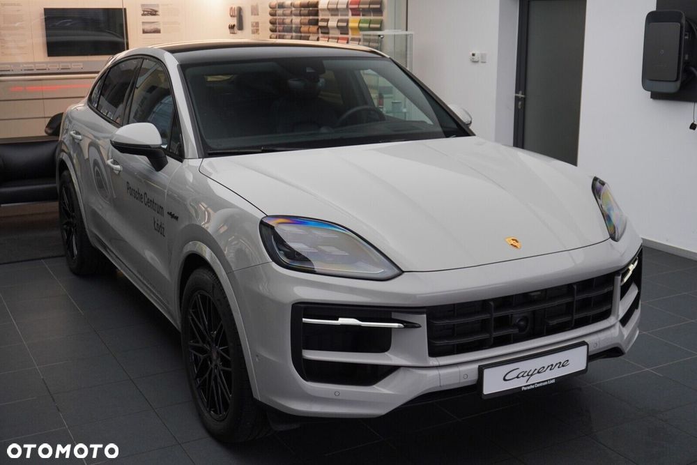 Porsche Cayenne S E-Hybrid PHEV - 6