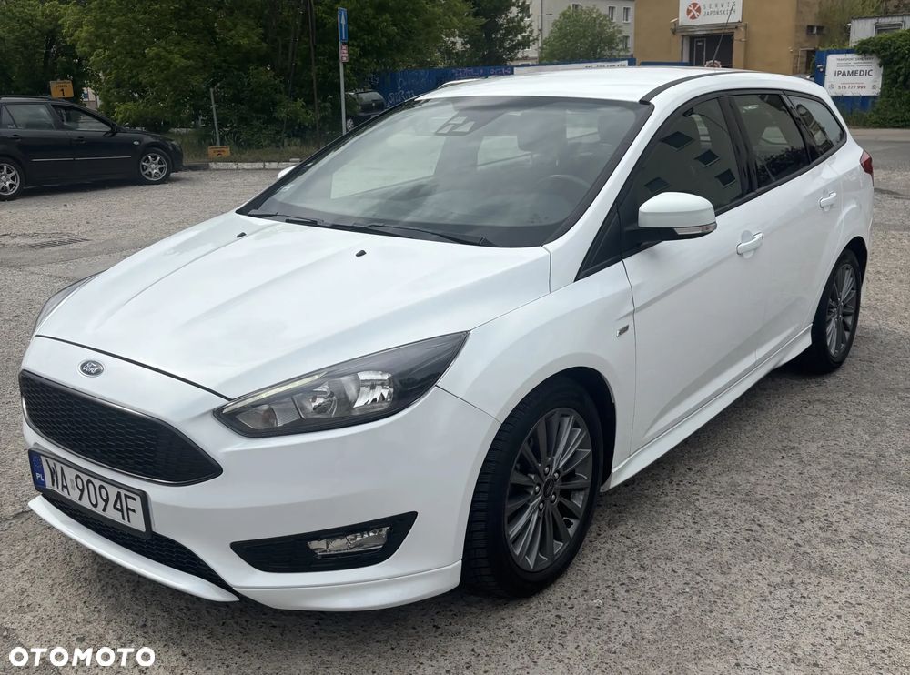 Ford Focus 1.0 EcoBoost Start-Stopp-System ST-LINE STYLE - 1