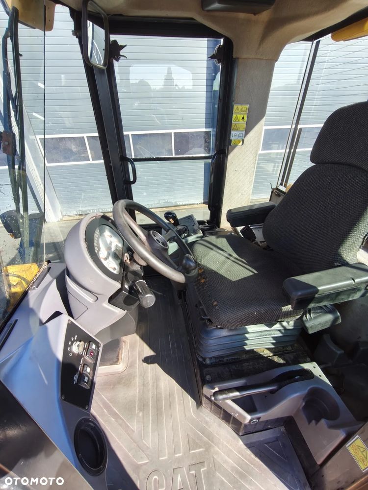 Caterpillar 924G - 7