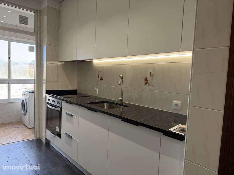 Apartamento T2  V. N. Famalicão - Grande imagem: 4/8