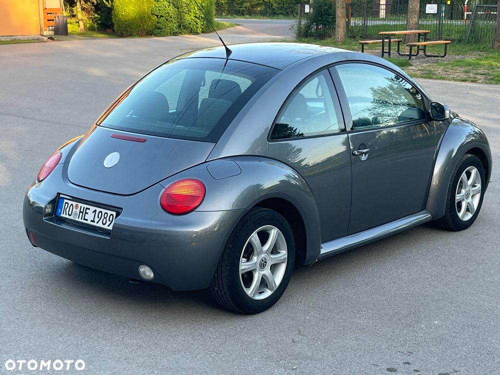 Volkswagen New Beetle 1.6 - 6