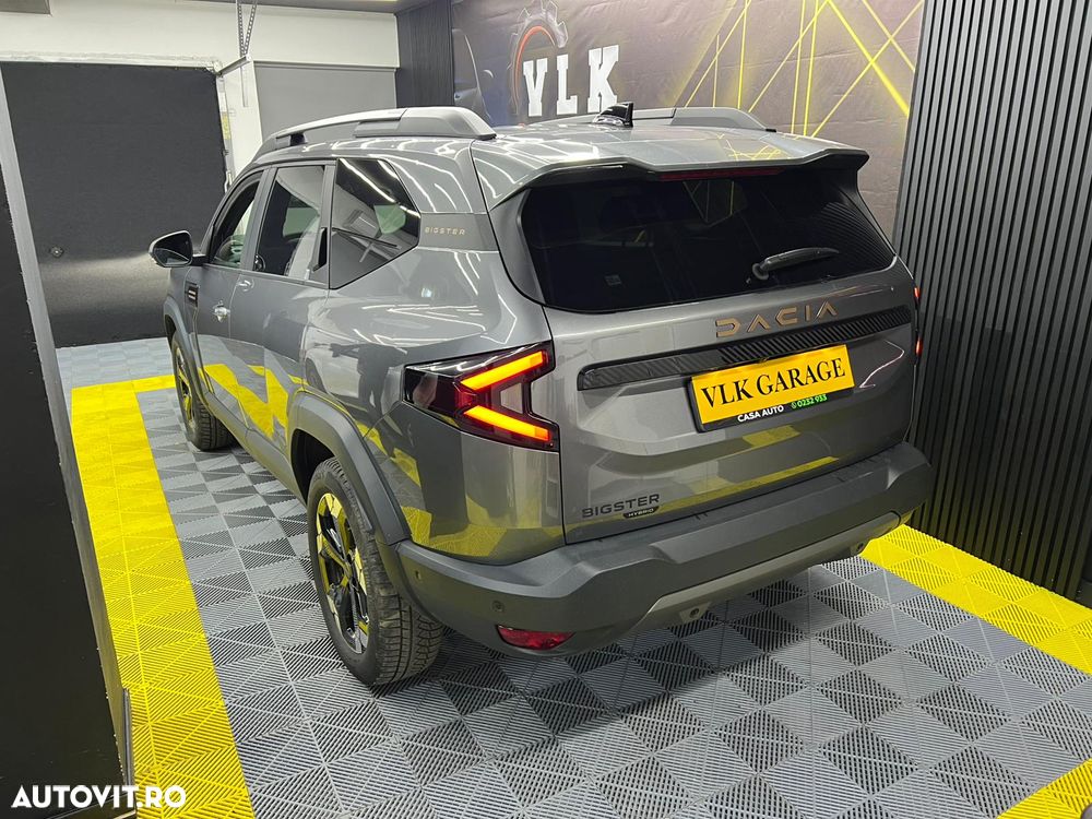 Dacia Bigster HEV 155 Expression - 8
