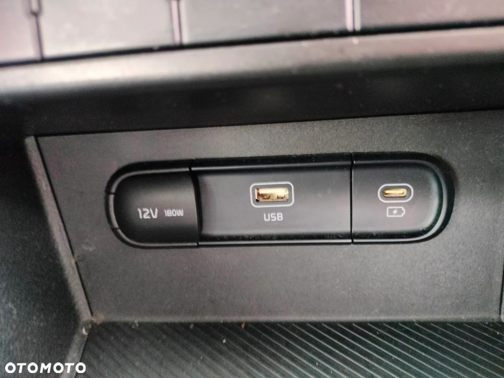 Kia Sportage - 17