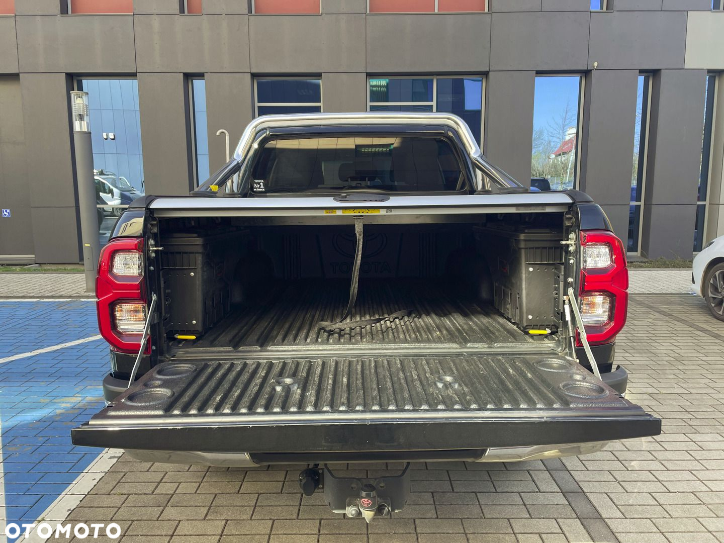 Toyota Hilux 2.8 D-4D Double Cab SR5 4x4 - 11