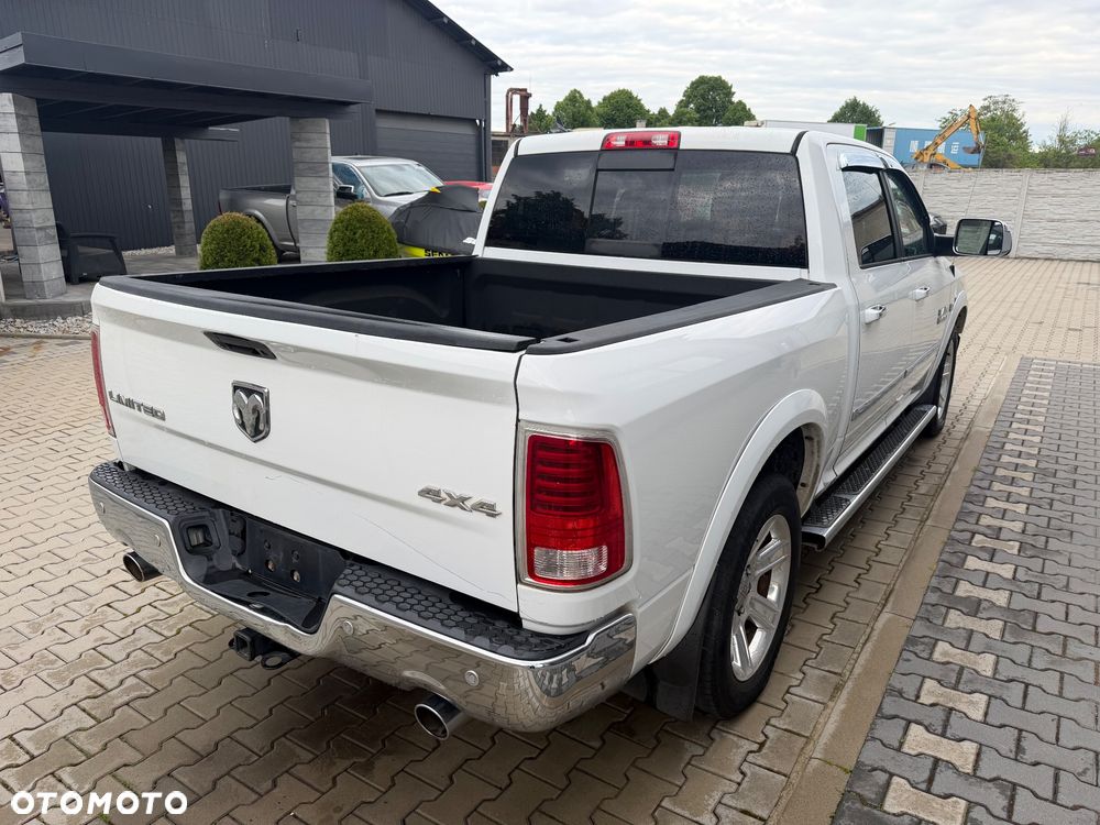 Dodge RAM 5.7 4x4 - 3