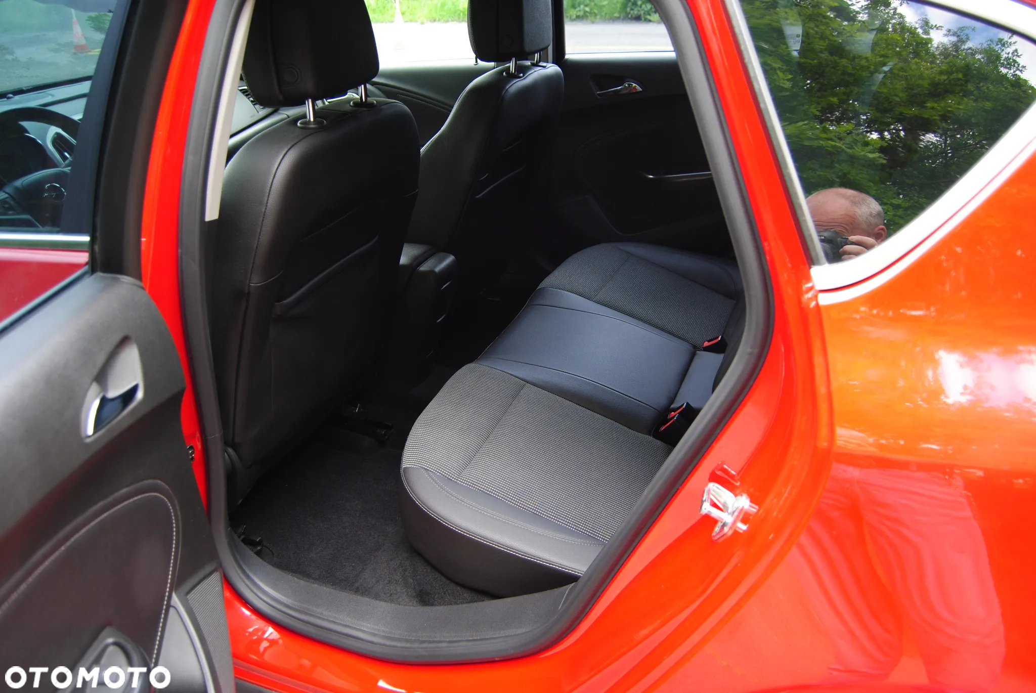 Opel Astra IV 2.0 CDTI Cosmo - 17