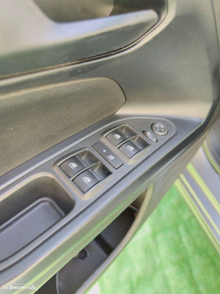 Fiat Tipo 1.3 M-Jet Lounge - 21