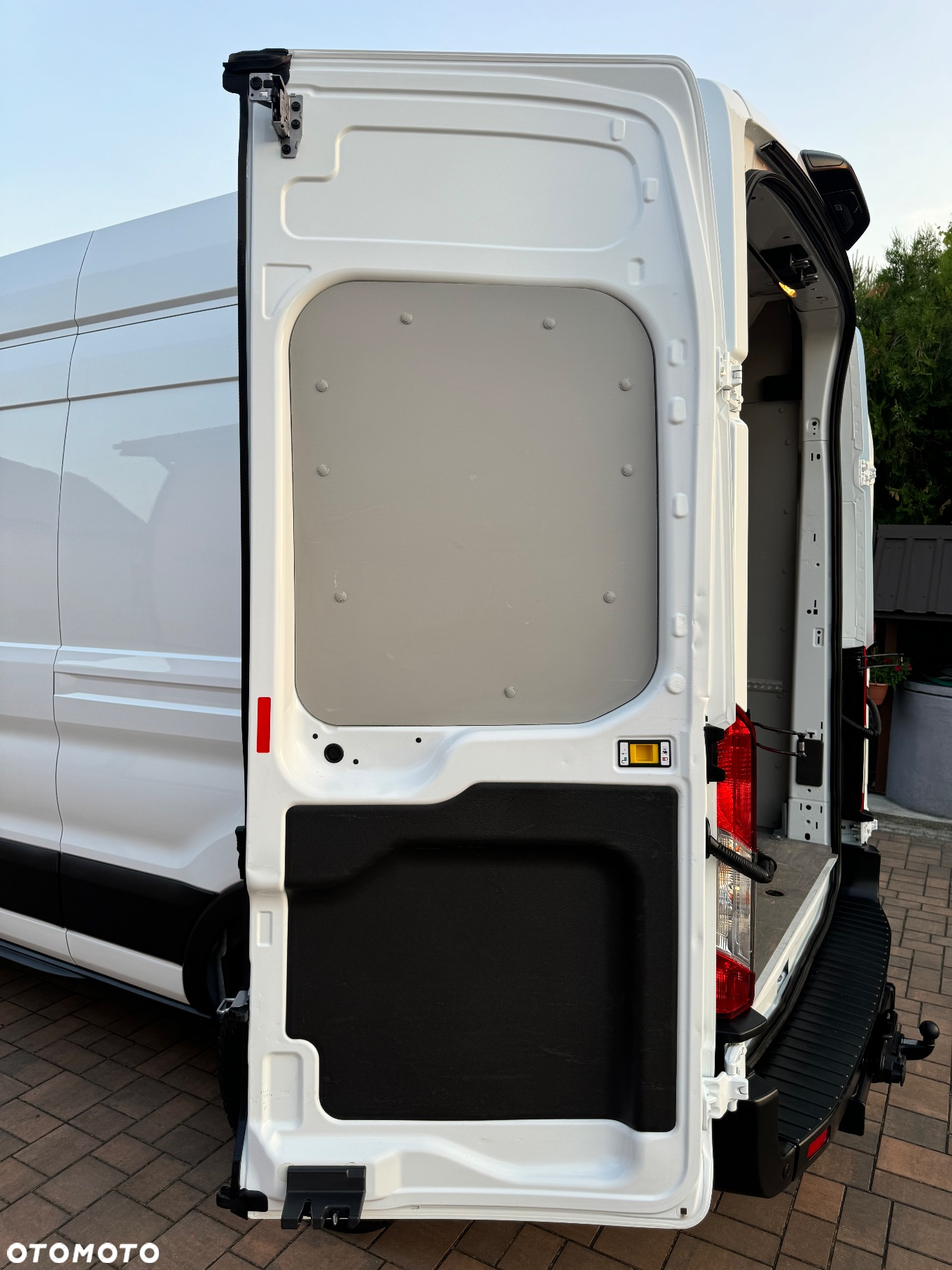 Ford Transit - 25