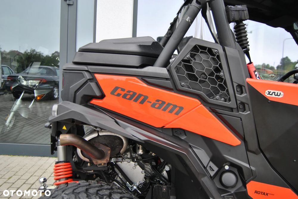 Can-Am Maverick - 11