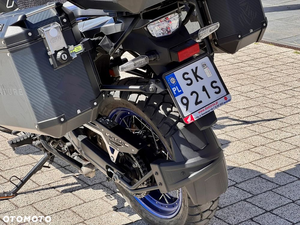 Suzuki V-STROM - 25