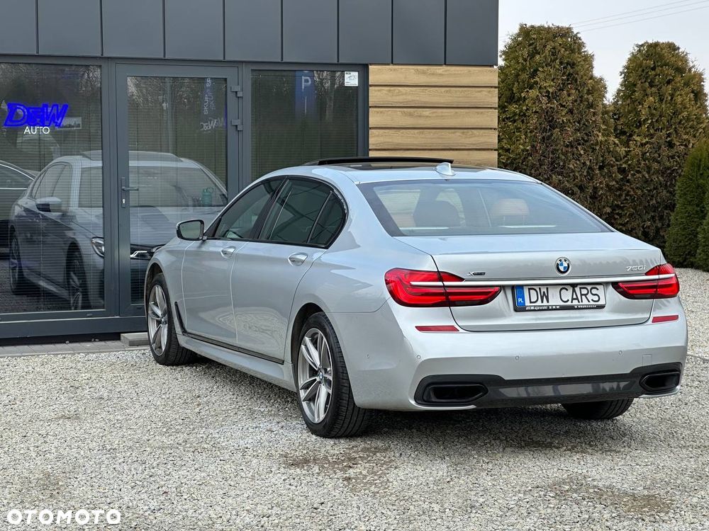 BMW Seria 7 750Li xDrive - 8