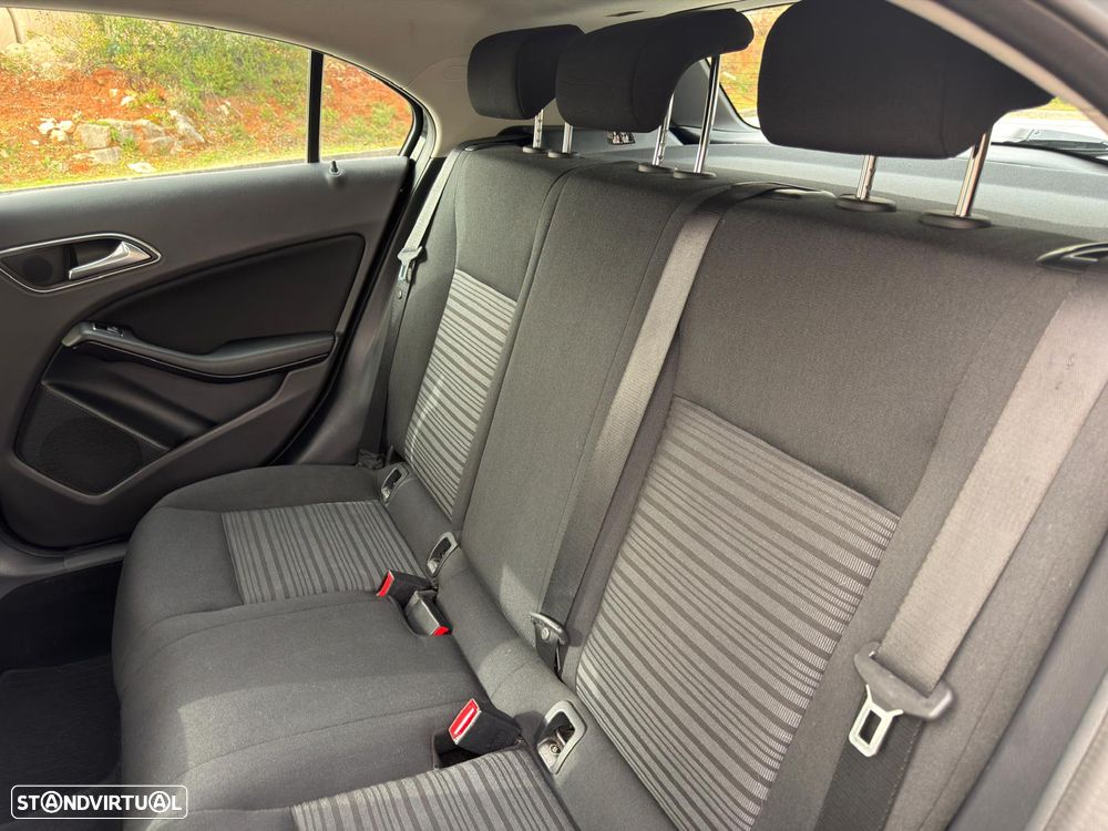 Mercedes-Benz A 160 CDI - 16