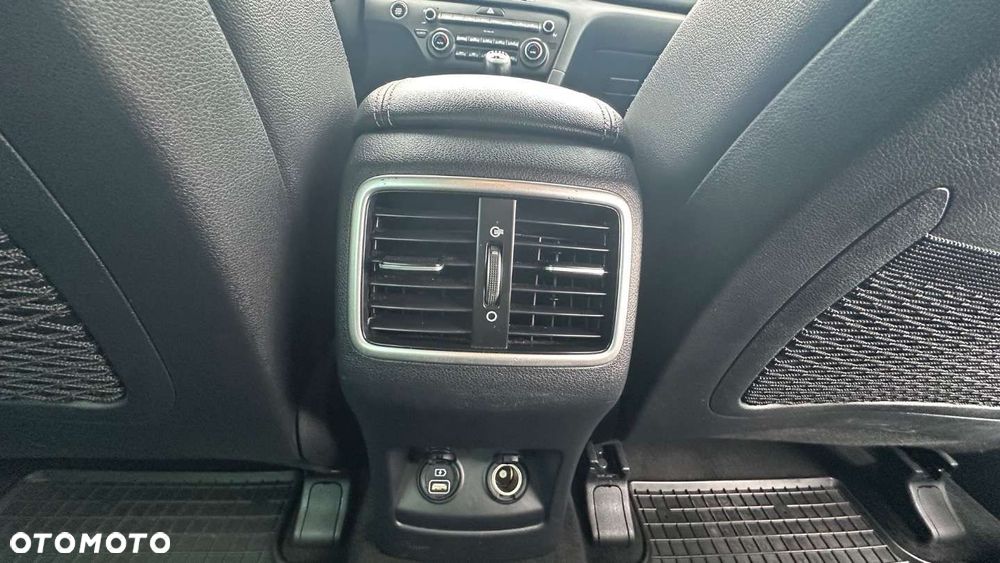 Kia Sportage 1.6 GDI L Business Line Plus 2WD - 22