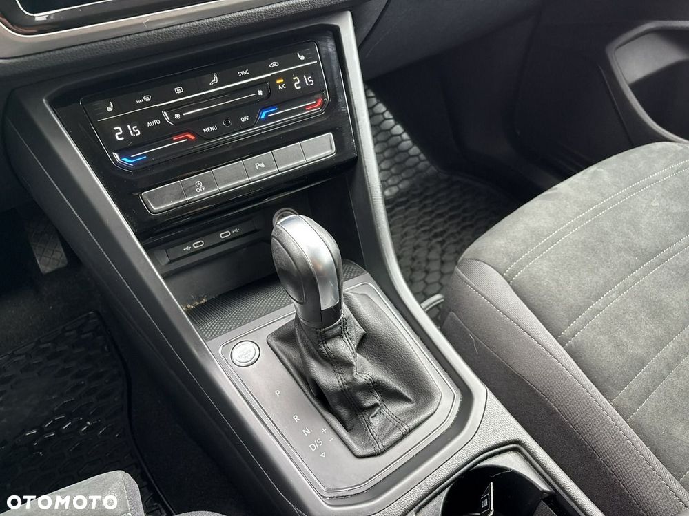 Volkswagen Touran 1.5 TSI EVO Comfortline DSG - 26