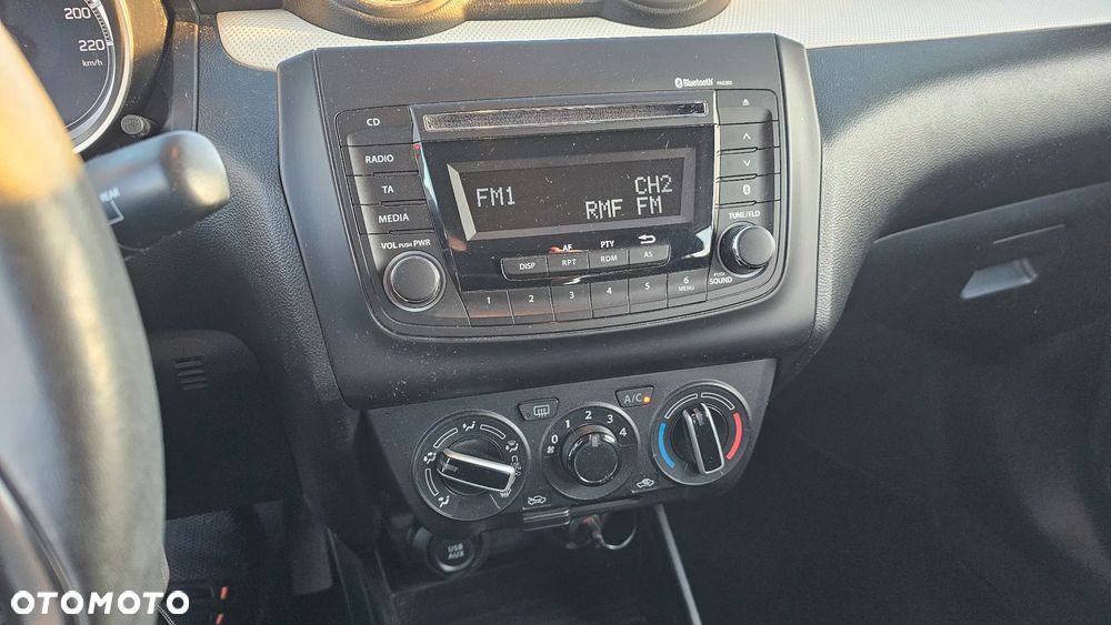 Suzuki Swift 1.2 Premium - 12