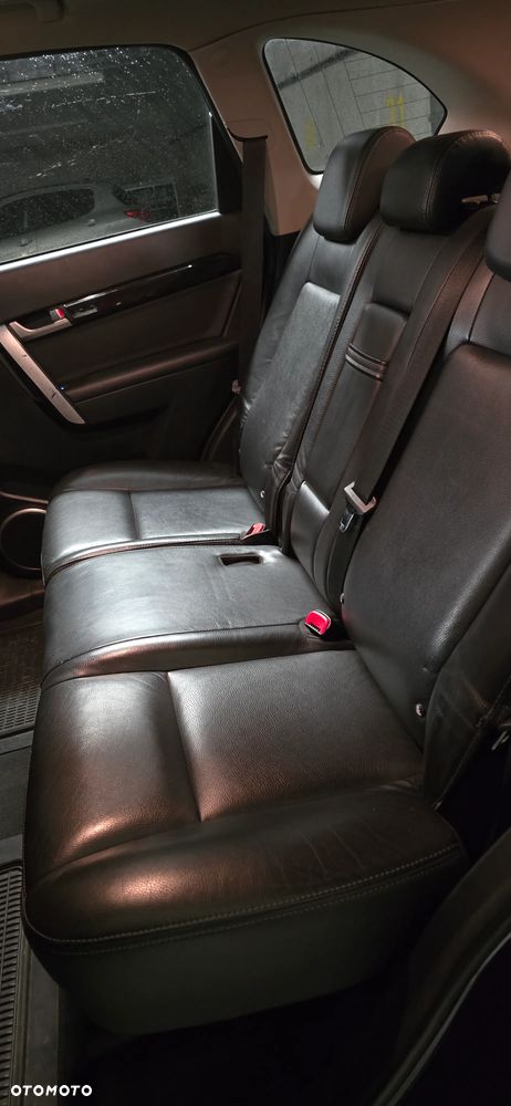 Chevrolet Captiva 2.2 D LTZ - 8