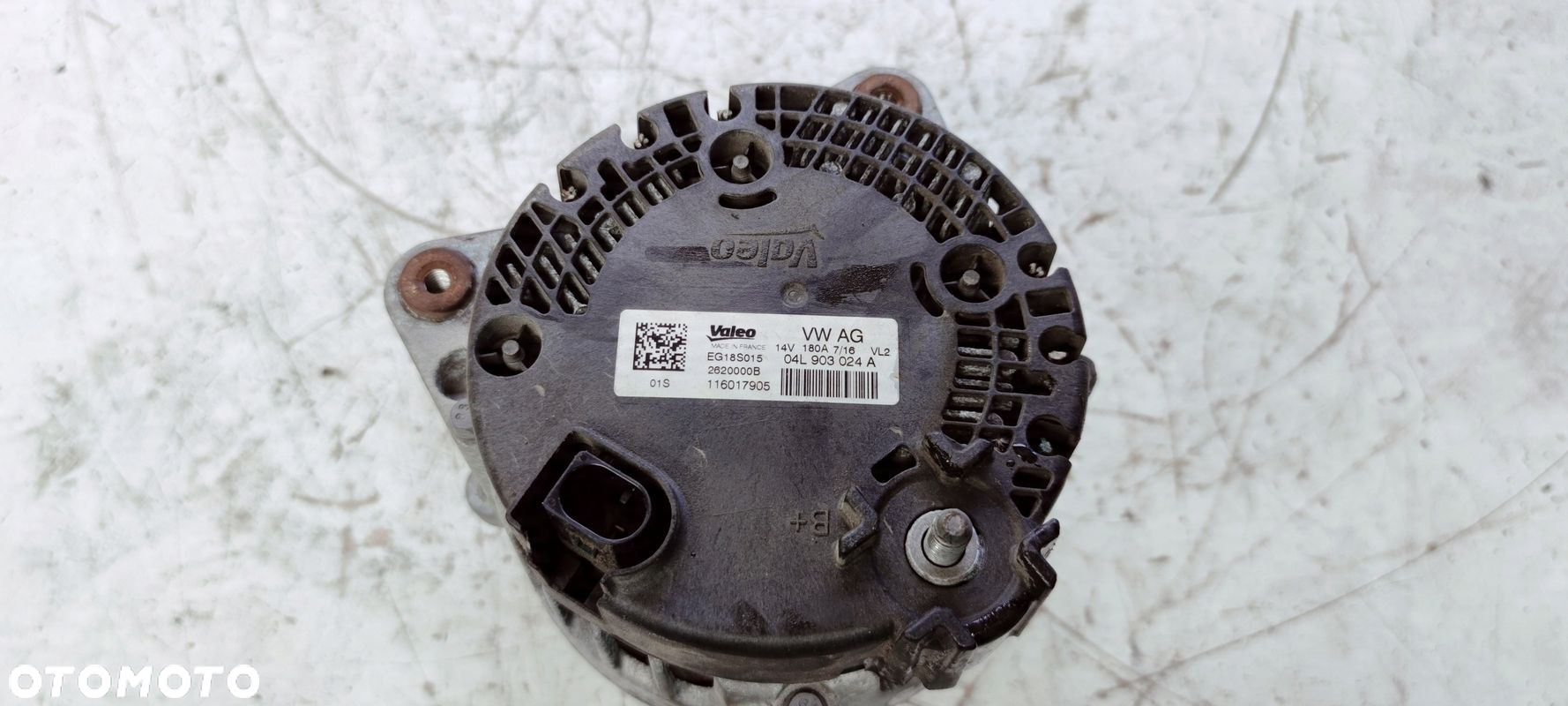 ALTERNATOR AUDI A4 B9 A5 Q5 04L903024A VALEO 180A - 5