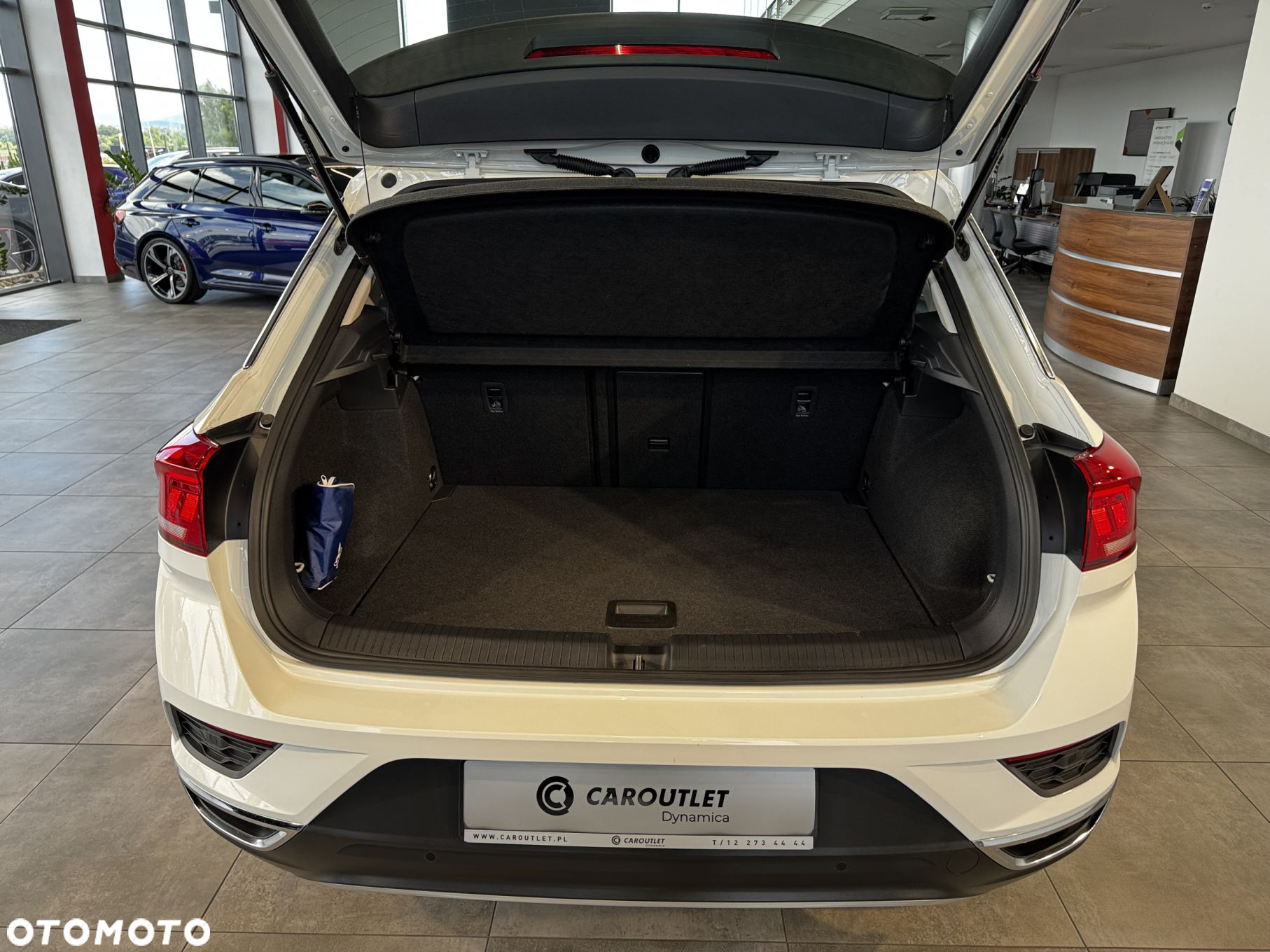 Volkswagen T-Roc - 10