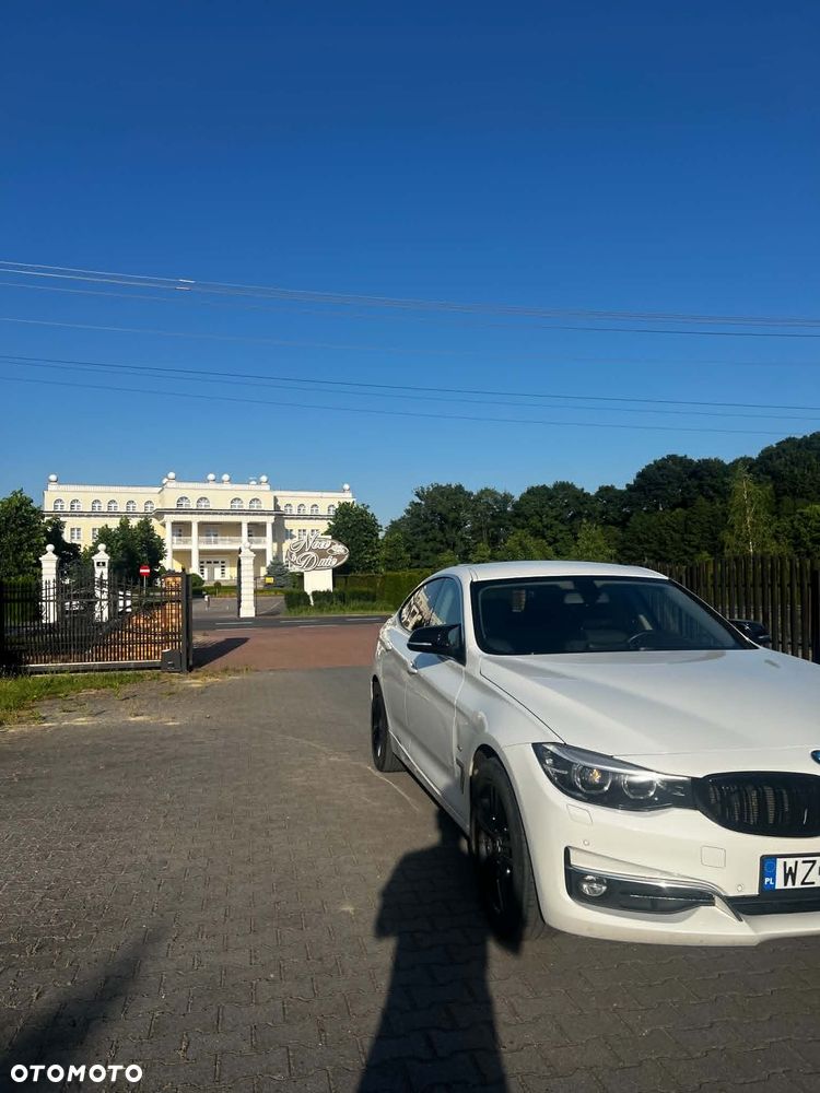 BMW Seria 3 318d Luxury Line - 3