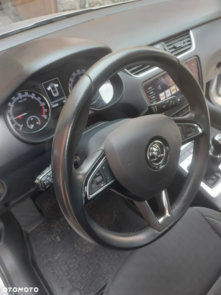 Skoda Octavia 2.0 TDI Ambition EU6 - 12