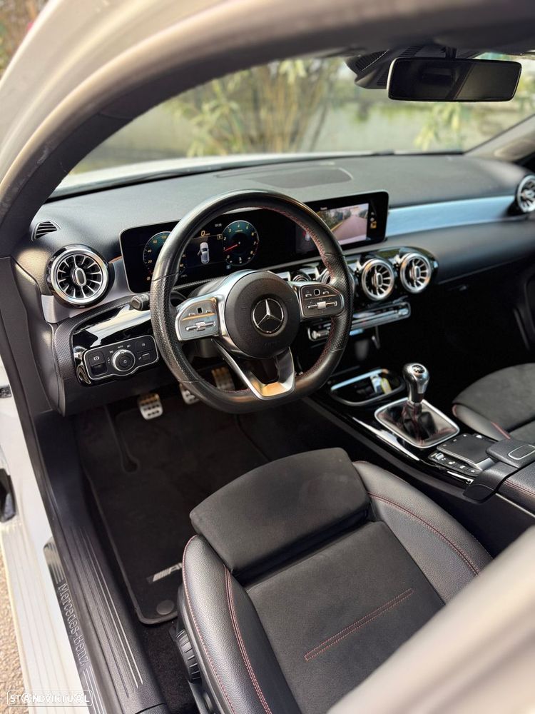 Mercedes-Benz A 160 AMG Line - 12