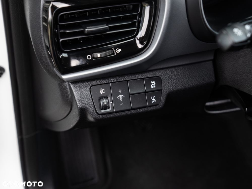 Kia Stonic 1.4 XL - 36