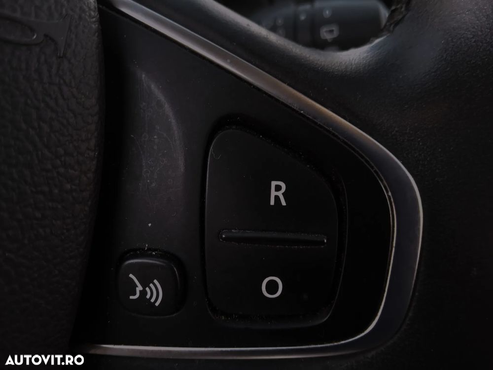 Renault Clio dCi Intens - 16