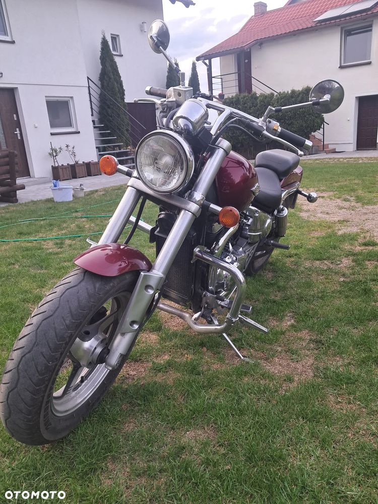 Suzuki Marauder - 4