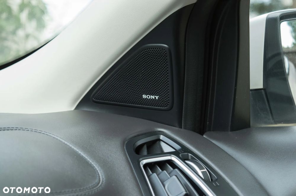 Ford Kuga 2.0 TDCi 2x4 Vignale - 21