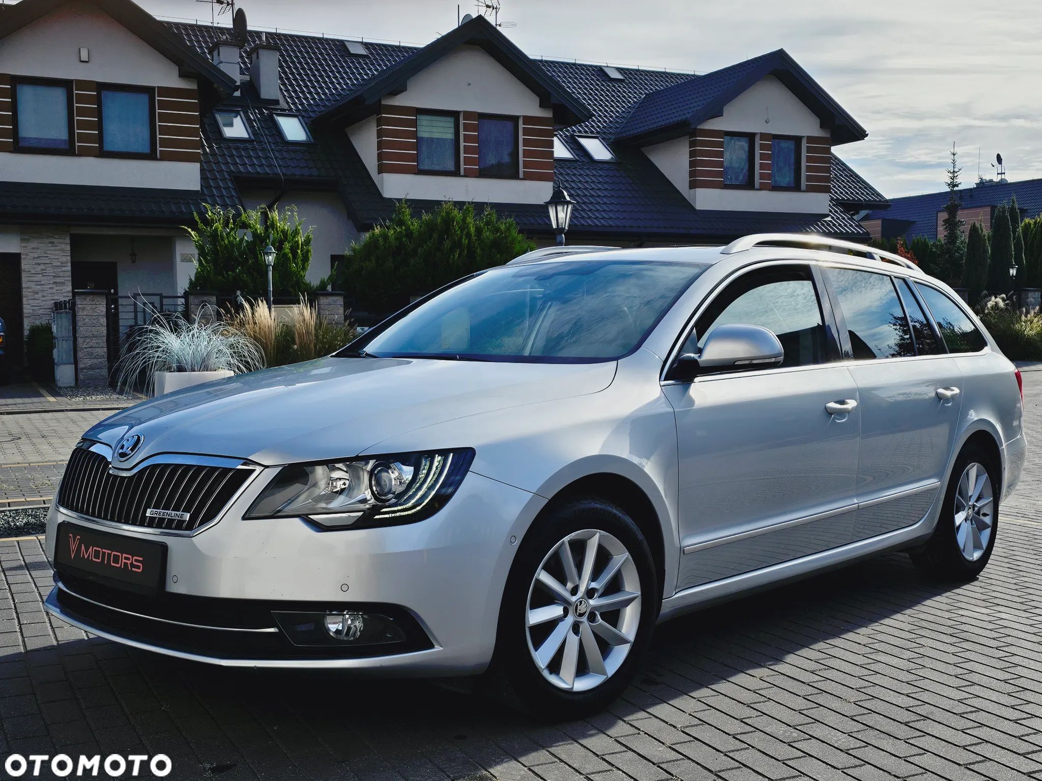 Skoda Superb 1.6 TDI Platinum - 1
