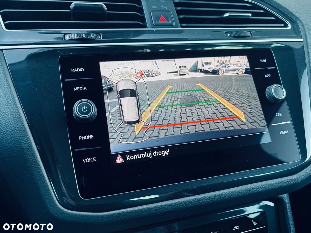 Volkswagen Tiguan 2.0 TSI 4Mot Elegance DSG - 31