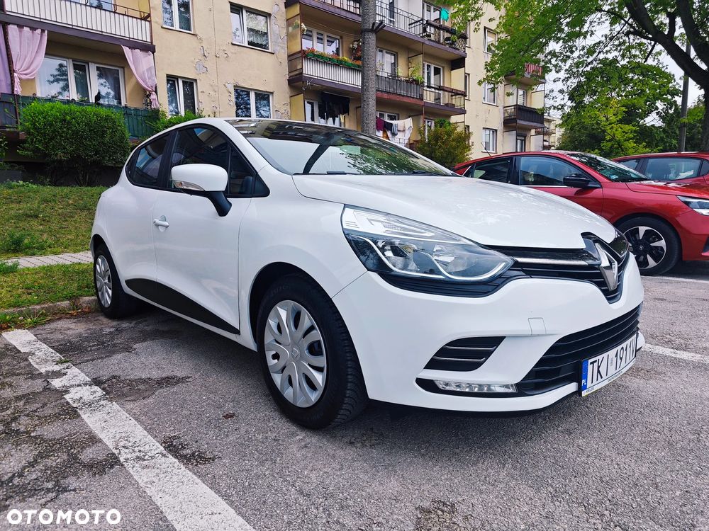 Renault Clio - 2