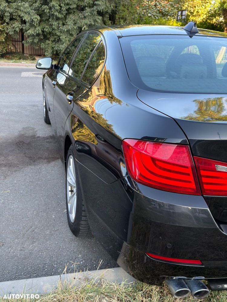 BMW Seria 5 530d xDrive AT - 5