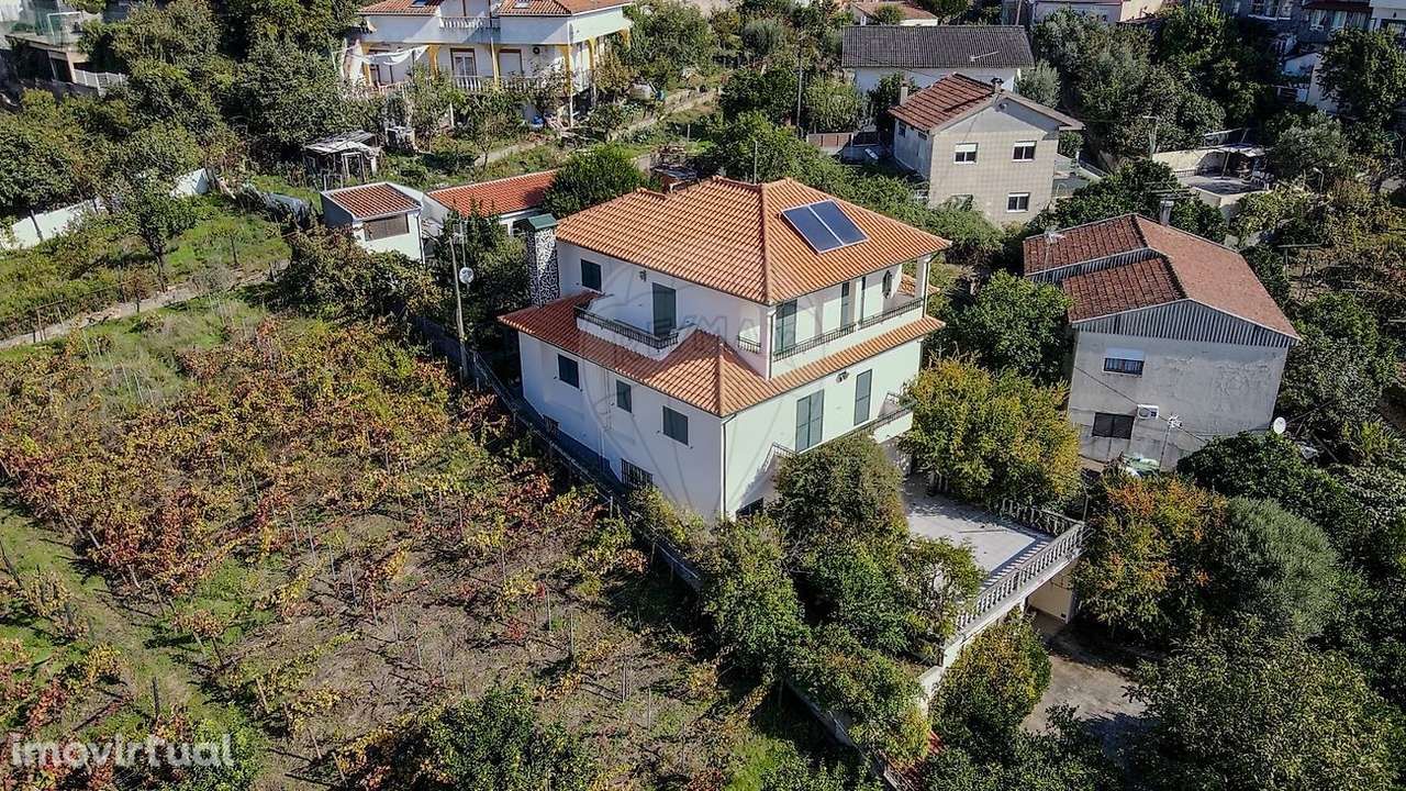 Moradia T5 para venda - Grande imagem: 3/7