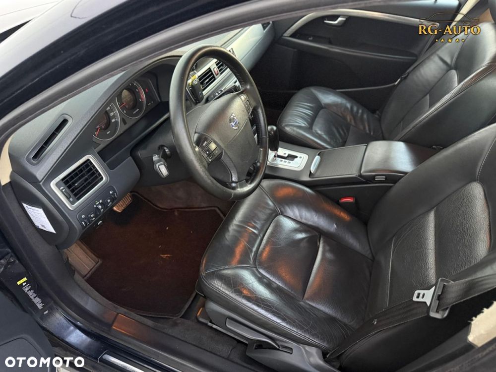 Volvo V70 - 40