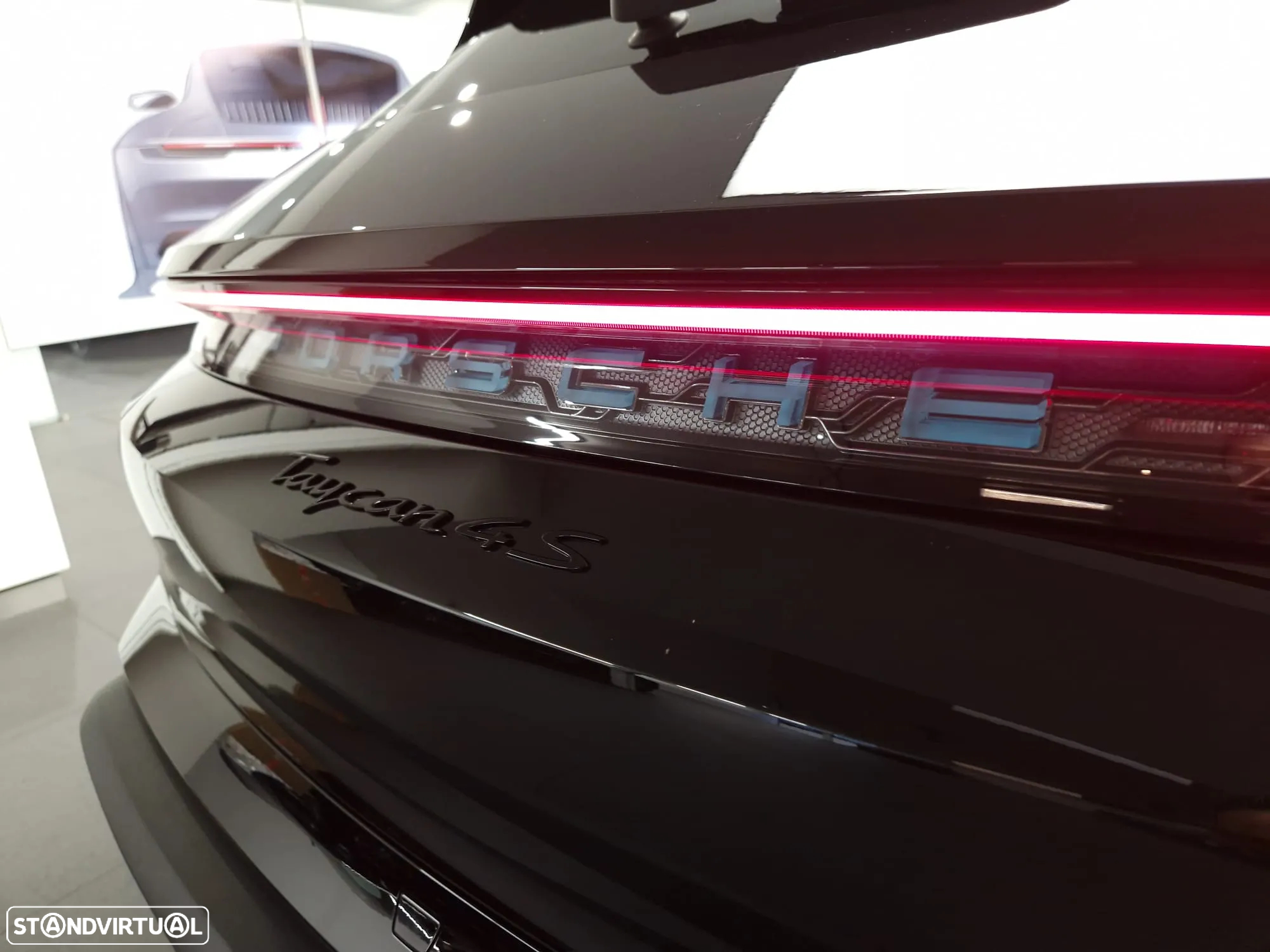 Porsche Taycan Sport Turismo 4S - 6