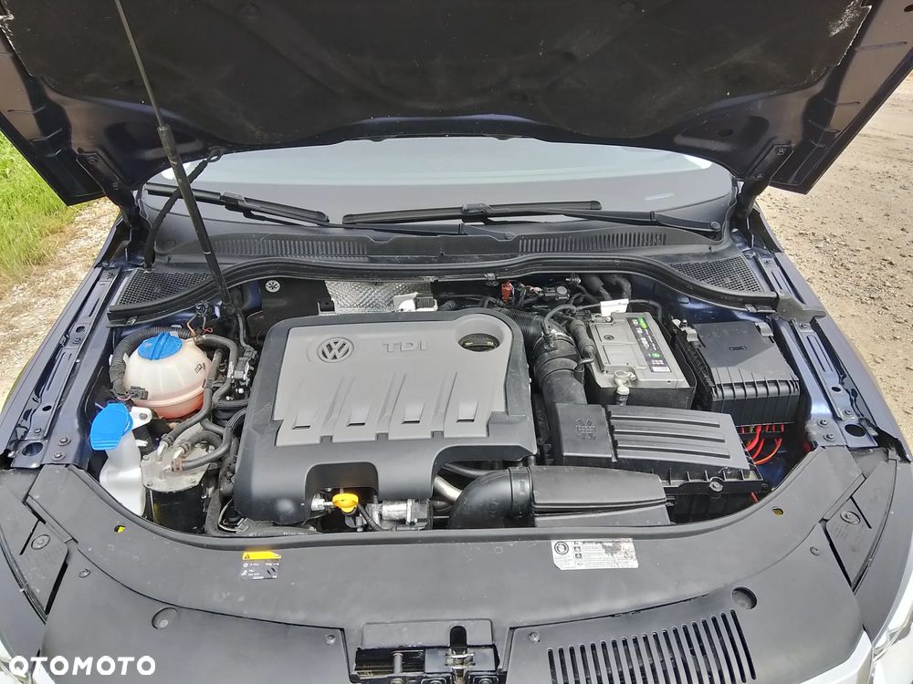 Volkswagen CC 2.0 TDI BlueMotion Technology - 23
