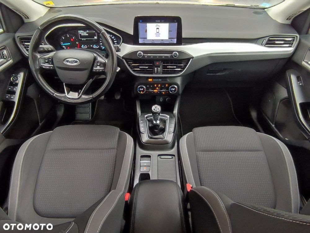 Ford Focus - 18