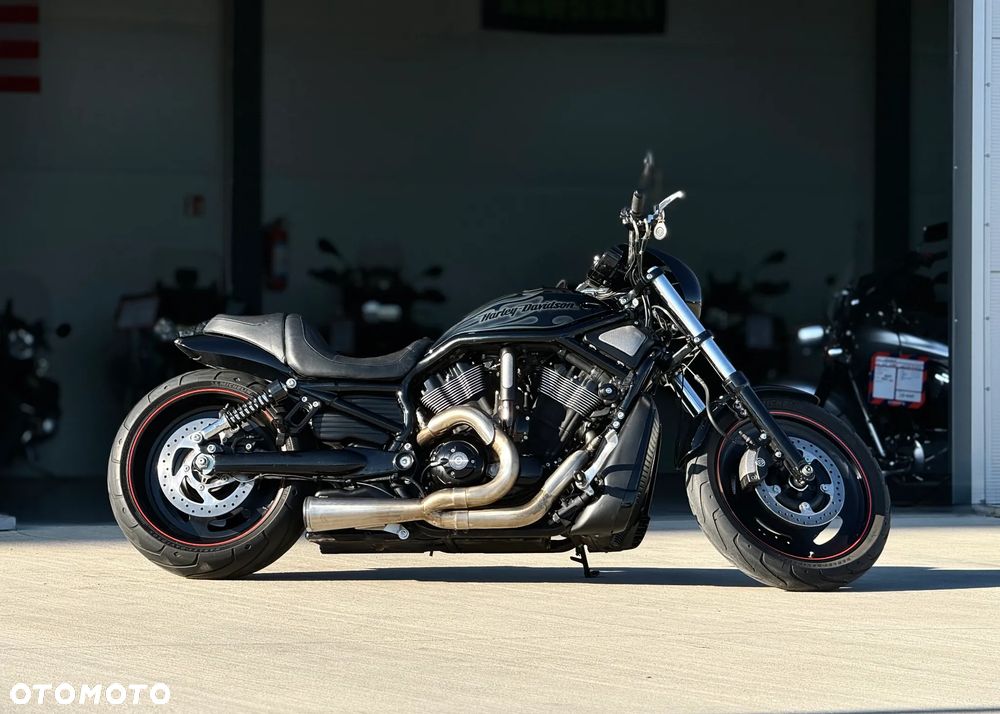 Harley-Davidson V-Rod Night Rod - 3
