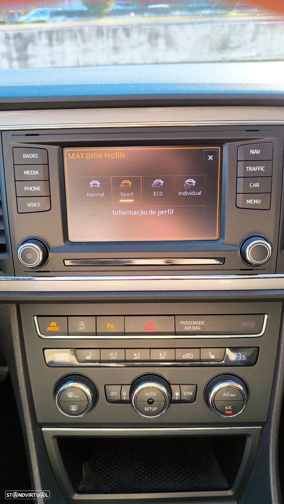 SEAT Leon SC 2.0 TDI DPF S&S FR - 37