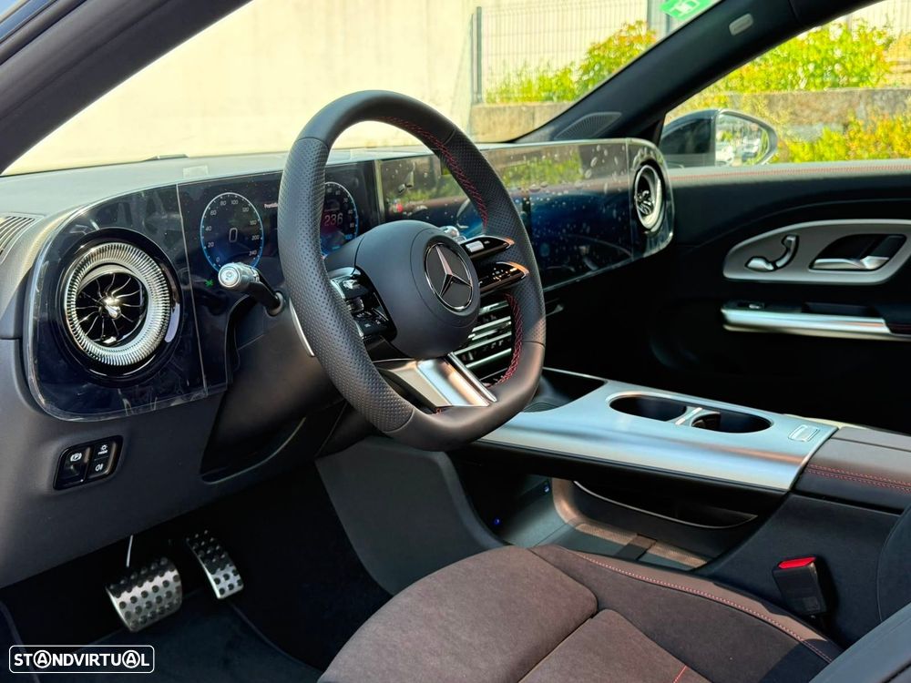 Mercedes-Benz CLA 250+ EQ Shooting Brake - 10