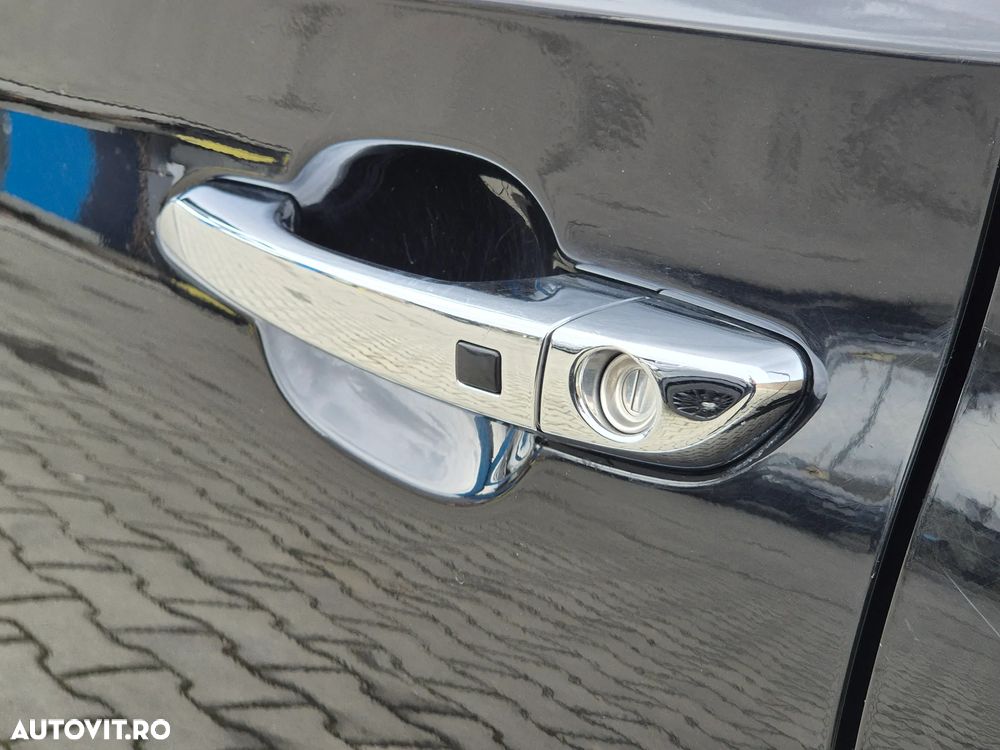 Hyundai Tucson 2.0 CRDI 4WD Automatik 25 Jahre - 21