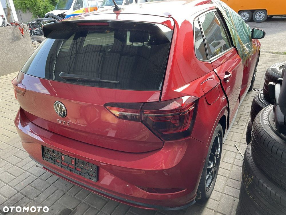 Volkswagen Polo - 5