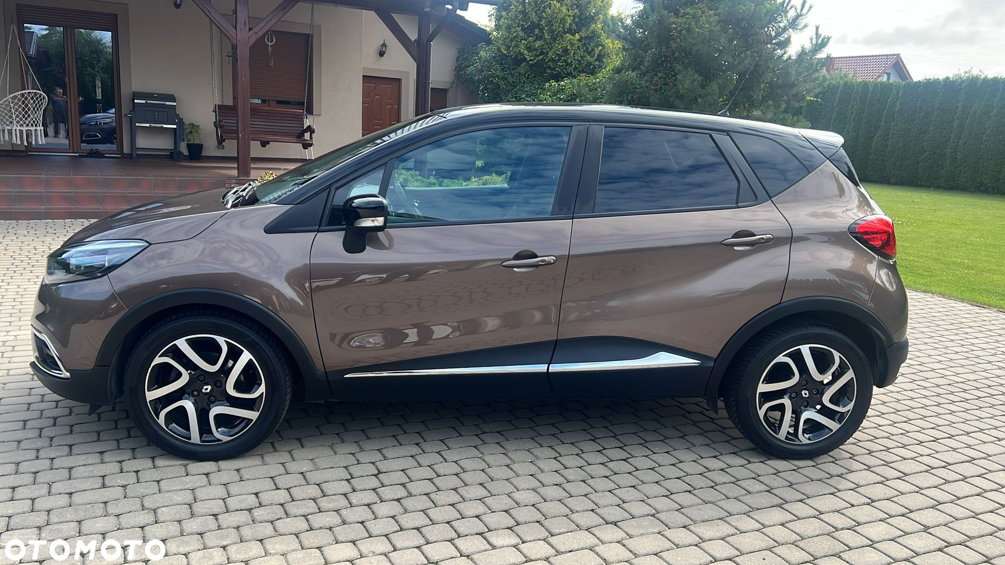 Renault Captur - 13