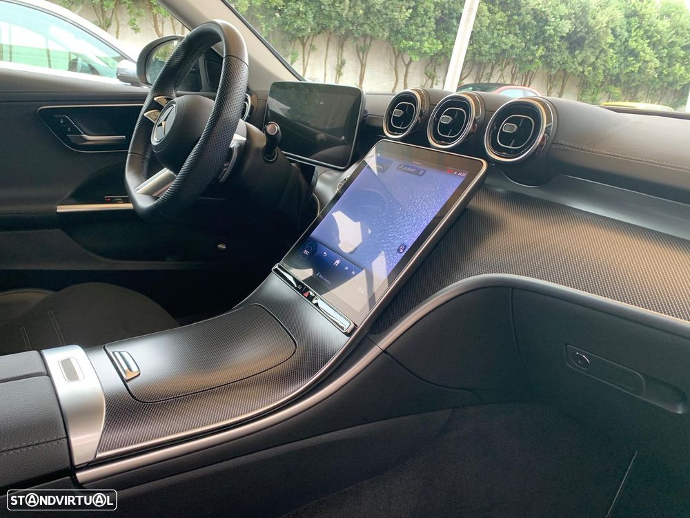 Mercedes-Benz C 300 - 11