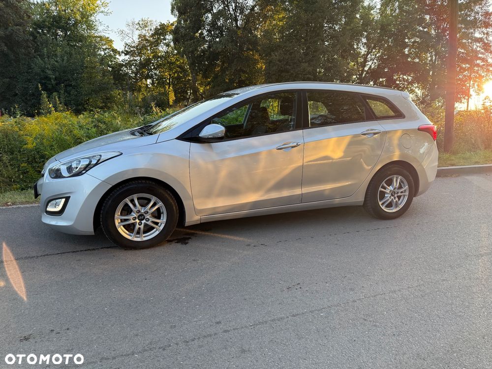 Hyundai i30 1.4 CRDi Classic + - 2