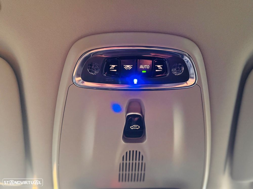 Volvo XC 60 2.0 T8 PHEV Inscription AWD - 33